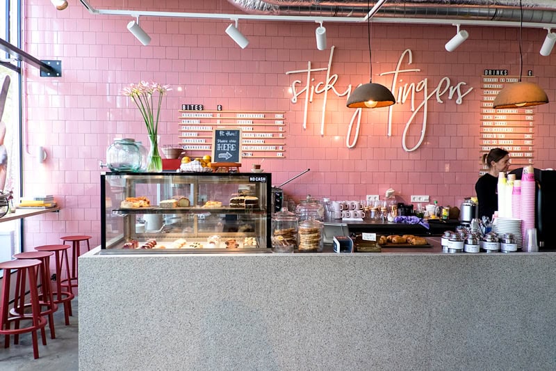 Amsterdam Sticky Fingers Patisserie und Café - Reiseblog Bravebird