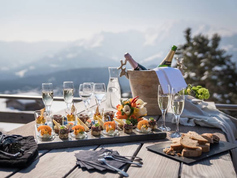 Berghaus Foppa - Frühstück in Flims - Reiseblog Bravebird