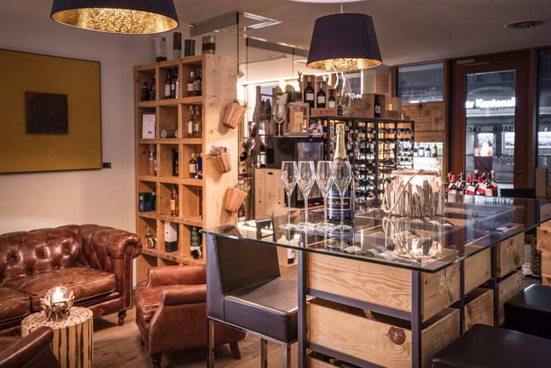 Vin Creaziun Vinothek - Flims Schweiz - Reiseblog Bravebird