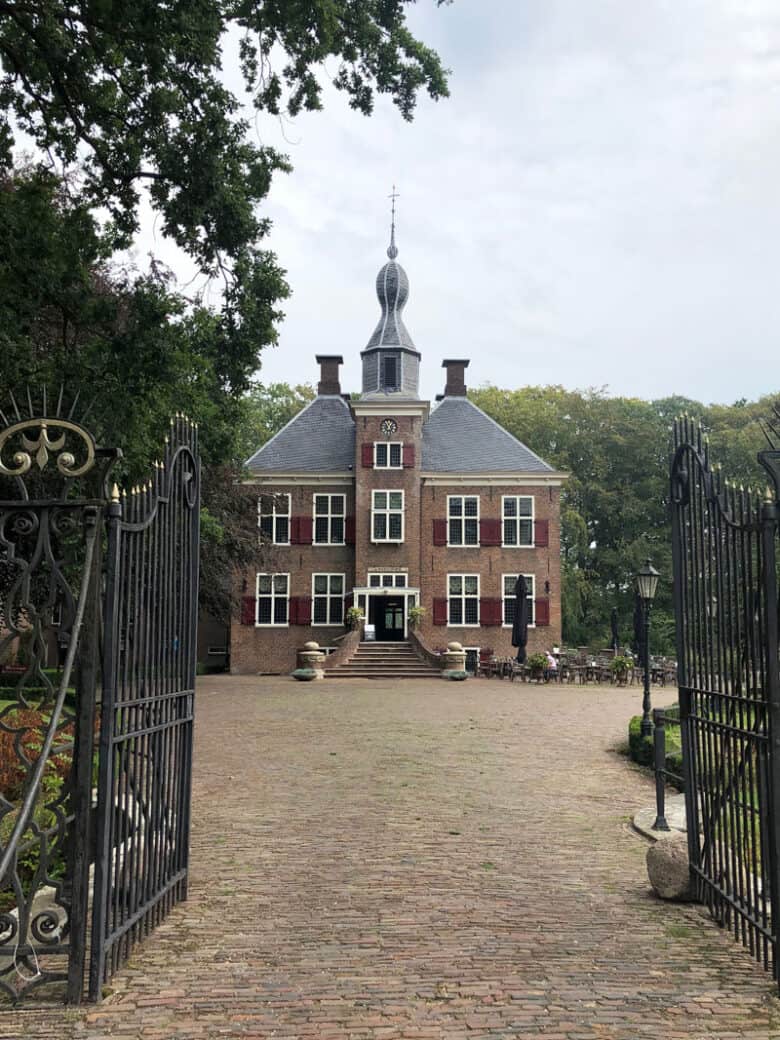 Schloss de Essenburgh Holland - Reiseblog Bravebird