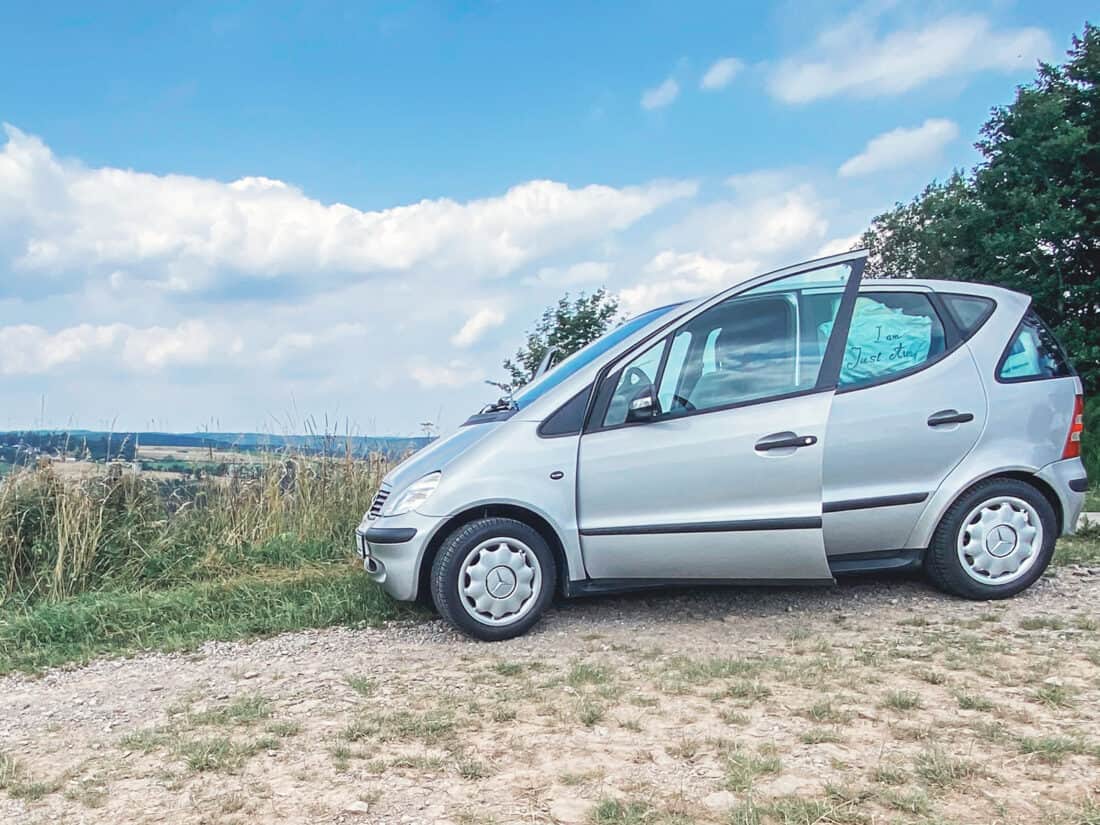 Übernachten im Kleinwagen - Reisemagazin Bravebird