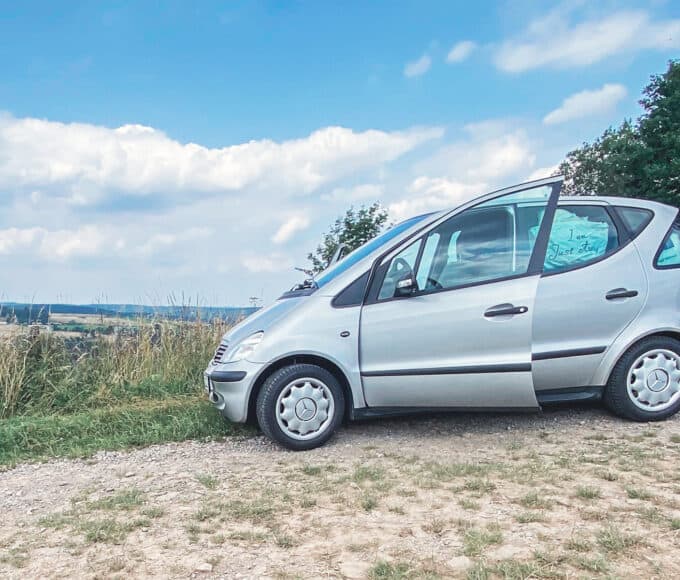 Übernachten im Kleinwagen - Reisemagazin Bravebird