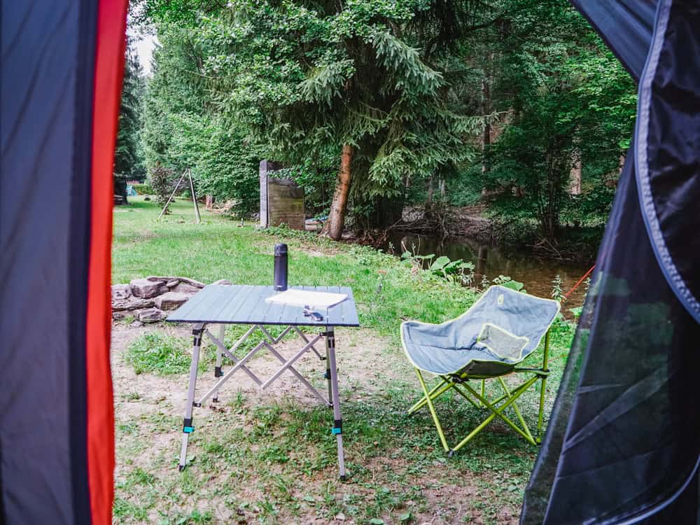 Campingmöbel fürs Zelt - Reisemagazin Bravebird