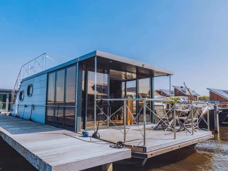 Hausboot in Nordholland mieten - Villa for You - Reisemagazin Bravebird