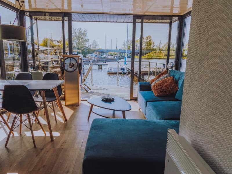 Hausboot in Nordholland mieten - Villa for You - Reisemagazin Bravebird