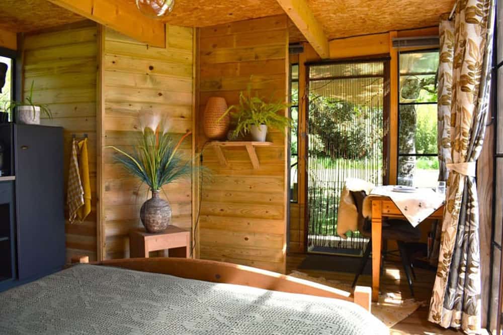 Modernes Tiny House mieten in Südfrankreich Reisetipp - Reiseblog Bravebird