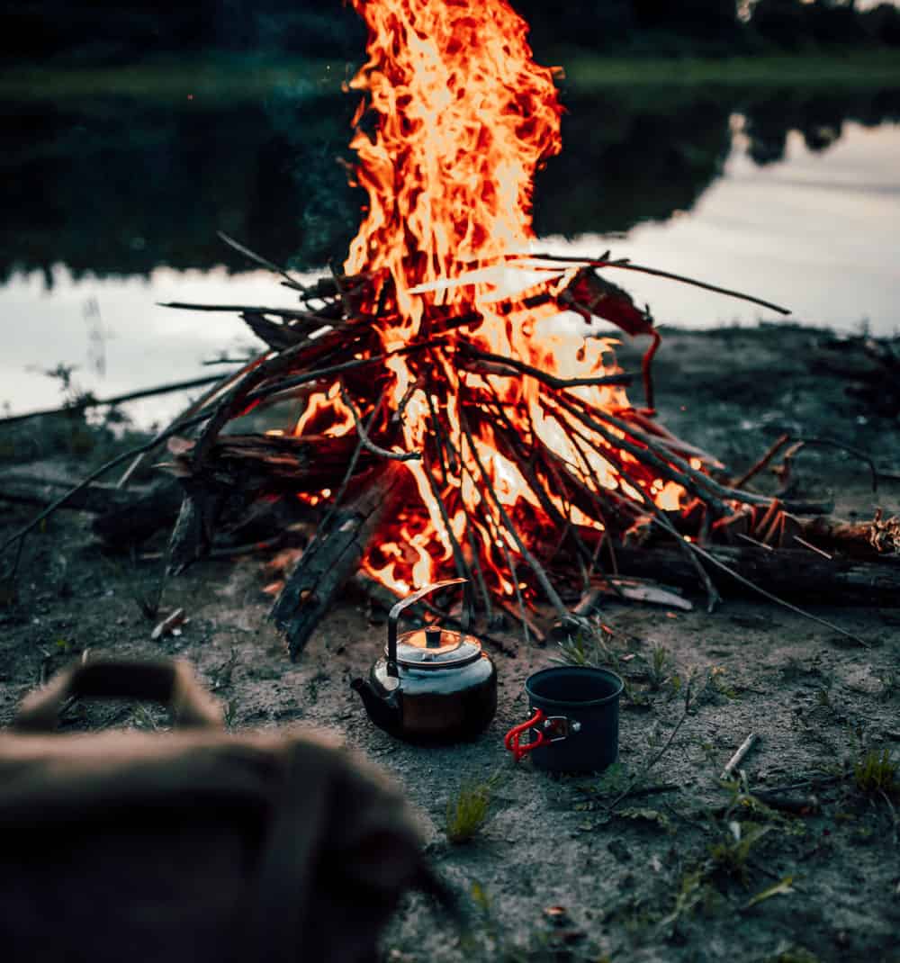 Lagerfeuer am Wasser Kritik - Reiseblog Bravebird