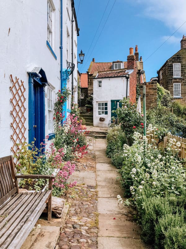 Ostengland Robin Hood's Bay Reisetipp Roadtrip - Reiseblog Bravebird