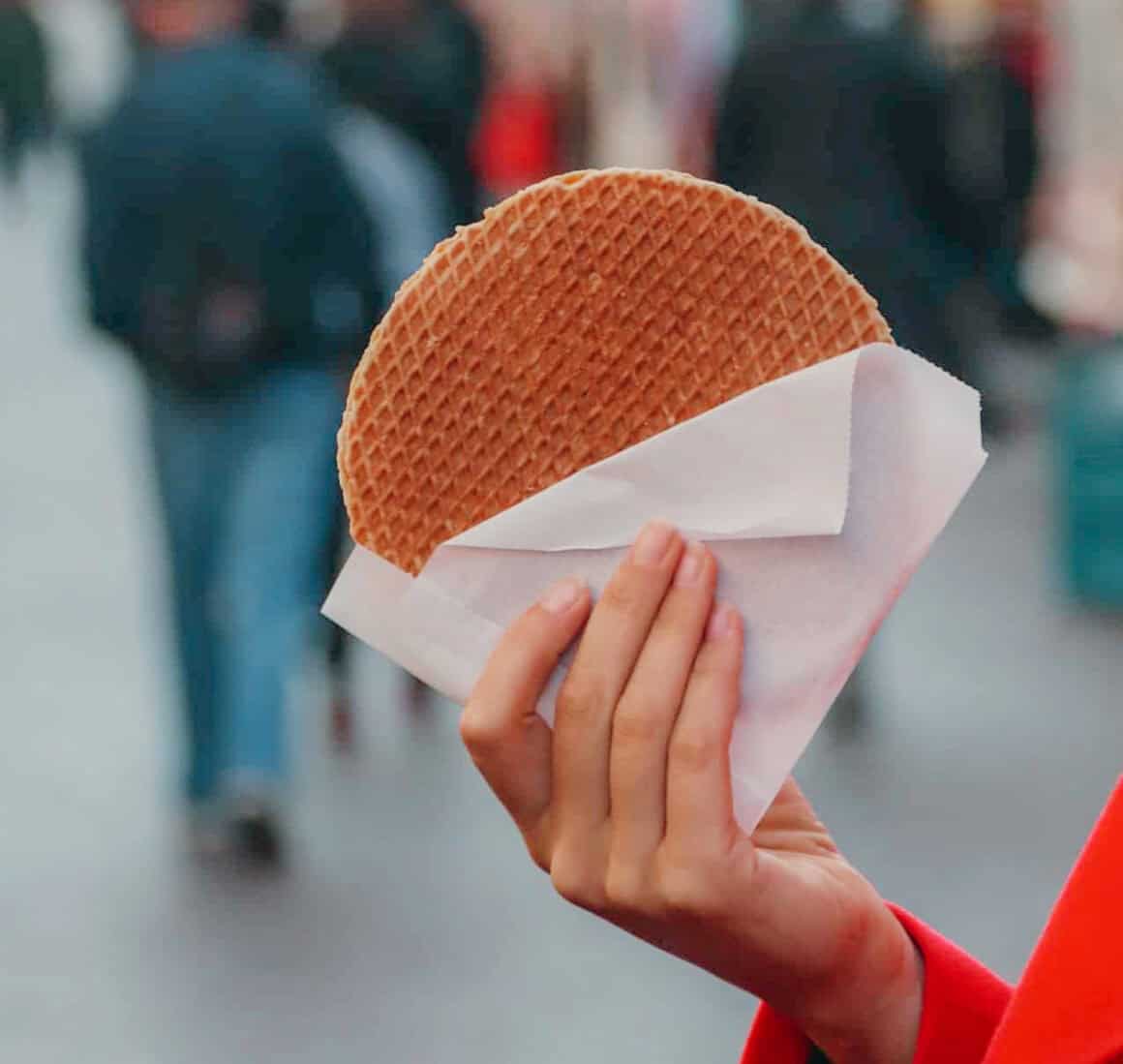 Stroopwafel genießen in Amsterdam - Günstig reisen